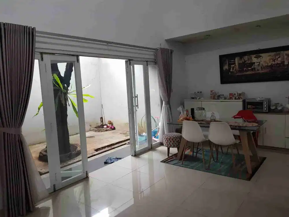 rumah bagus siap huni Saturnus margahayu raya