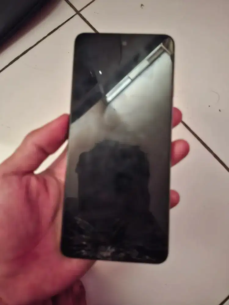 nubia music 4/128gb