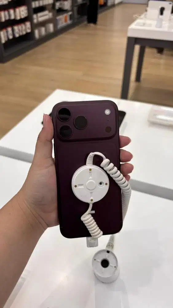 Kredit iphone 18 tanpa po ready