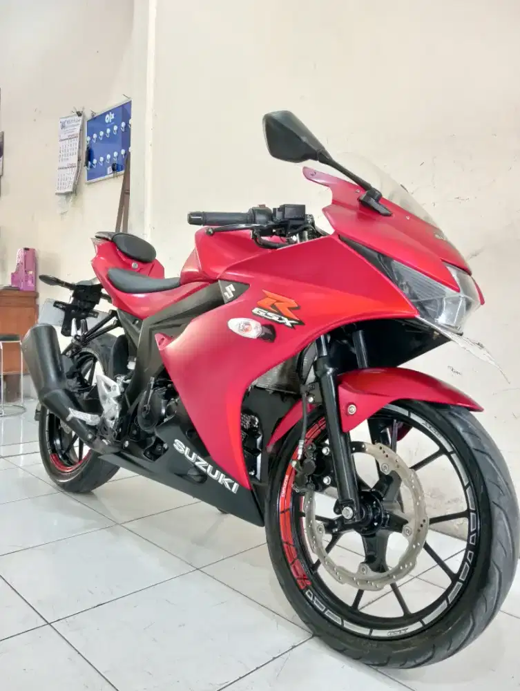 Suzuki GSX 150 R 2019