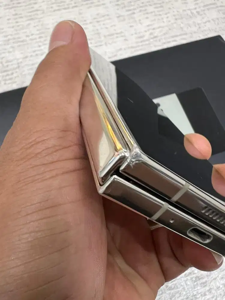 Samsung z fold 5 ram 12/512gb sein