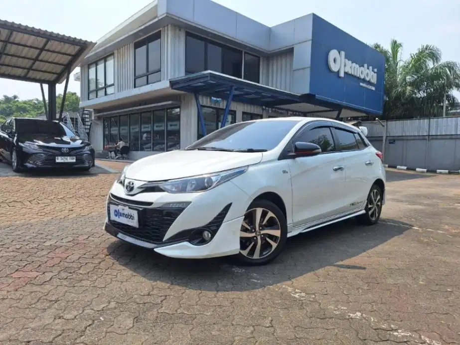 KM Rendah - Toyota Yaris 1.5 TRD Sportivo Bensin-AT 2020