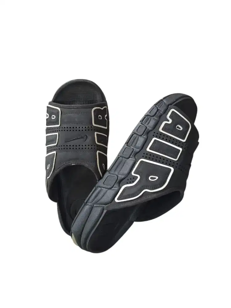 Nike Uptempo Sendal