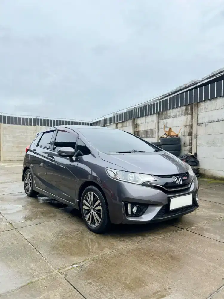 HONDA JAZZ 1.5 RS CVT THN 2017