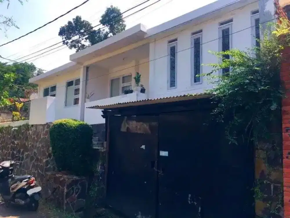 TURUN HARGA ! DIJUAL RUMAH MEWAH DAN NYAMAN DI CIGADUNG BANDUG
