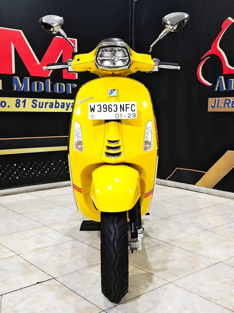 Vespa piaggio sprint 150cc yellow edition th 2024. Anugerah motor