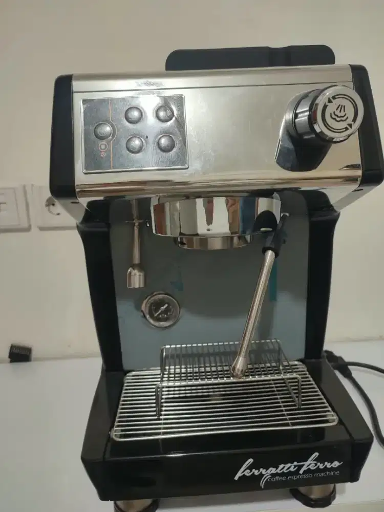 Mesin kopi bekas
