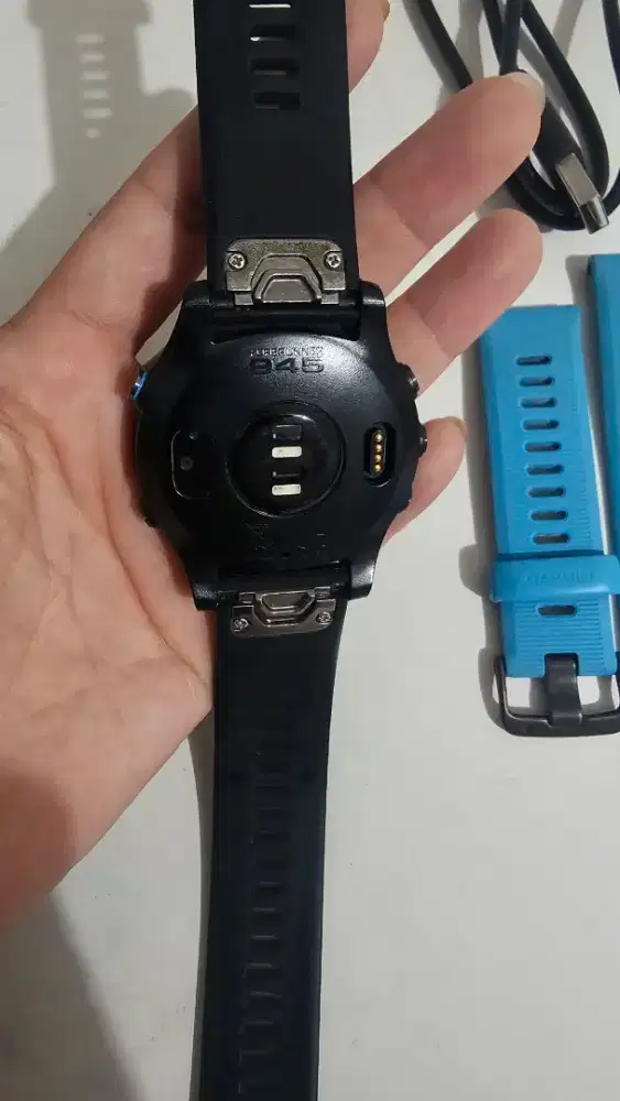Garmin Forerunner 945 second tapi mulus