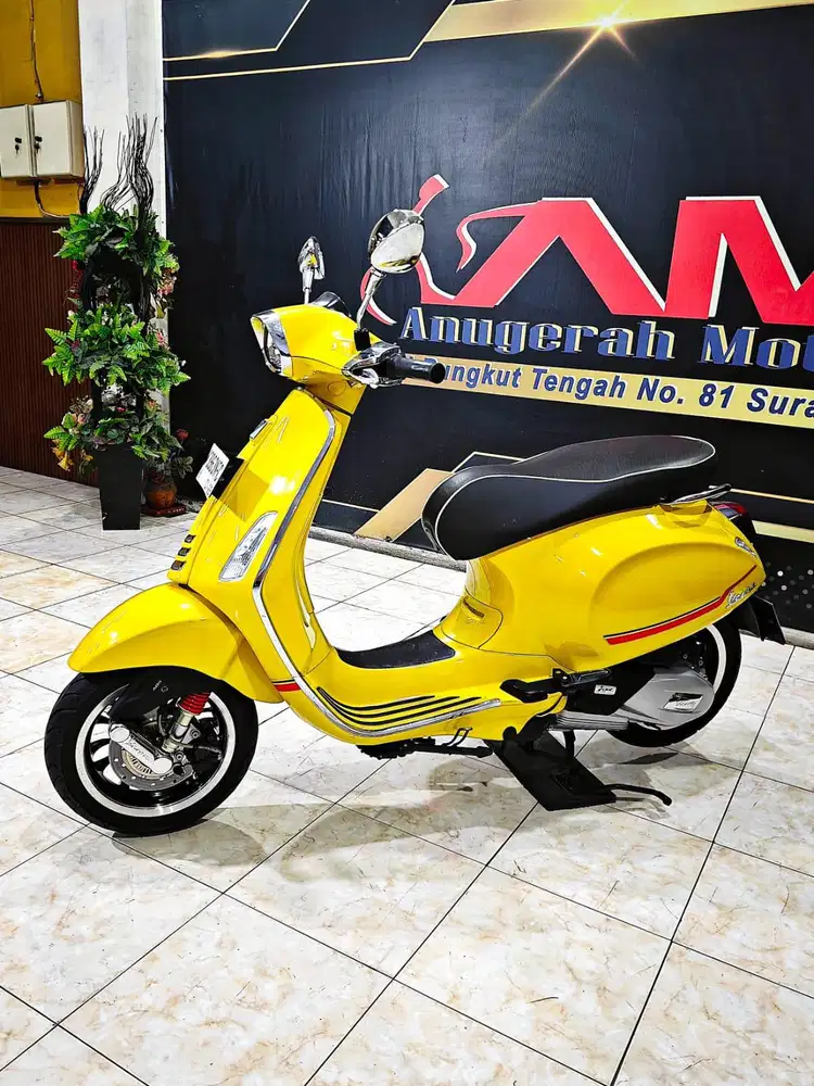 Piaggio vespa sprint 150cc yellow edition th 2024. Anugerah motor