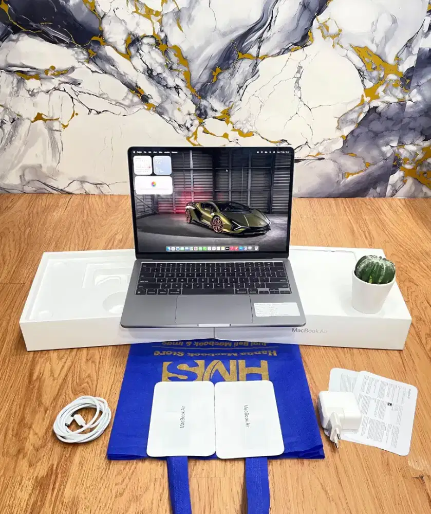 Macbook Air retina m2, 13 inci 2022