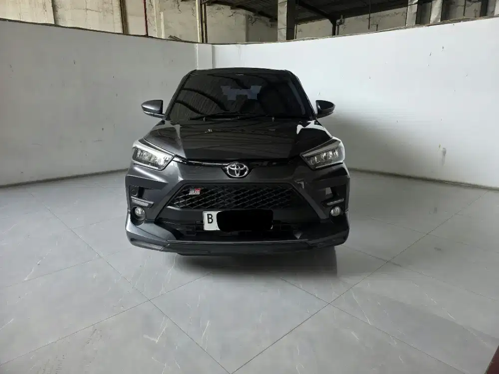Toyota Raize GR 1.0 AT ( Matic ) 2022 Abu2 Tua Km 48rban Mulus ganjil
