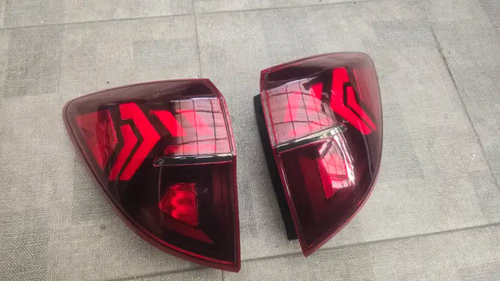 Lampu Belakang HRV LED