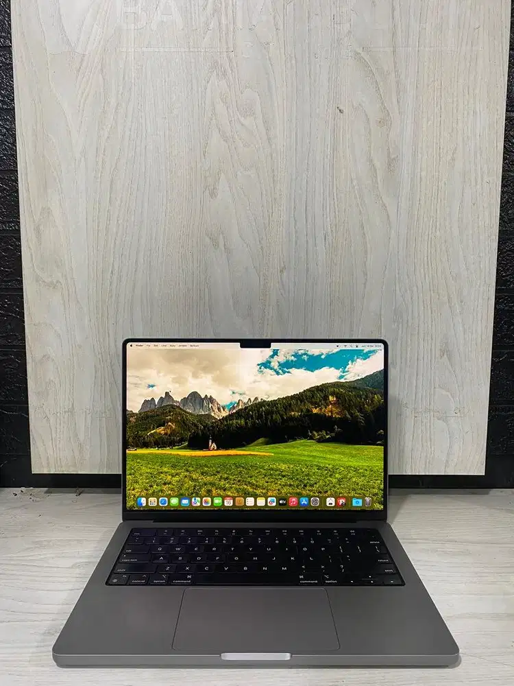 Macbook Pro M1 Pro 2021 14inc RAM 16gb SSD 512gb