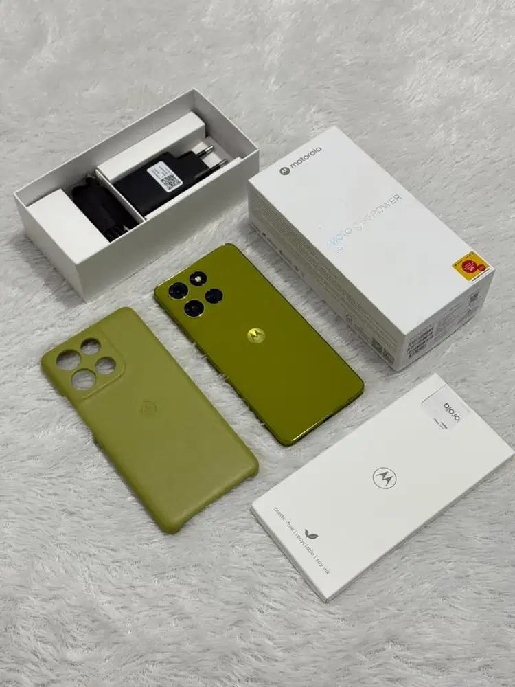 Motorola G86 Power 5G 8/256GB Resmi Grs 29 Juni 2027 - Golden Cyprus