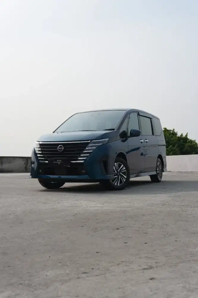 Nissan Serena HWS E power panjang panjang