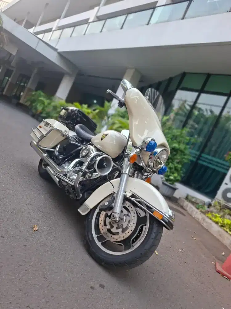 Harley Davidson Police nik 2013