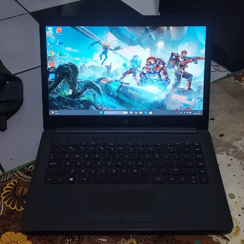 Laptop hp 245-g7 amd Athlon silver 3050u ram 8 gb ssd 256 gb