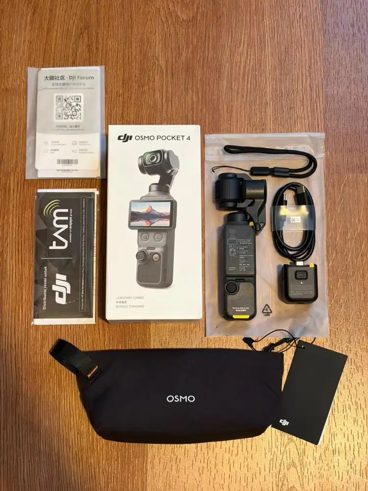 DJI Osmo Pocket 4 Standard Combo Kondisi Baru