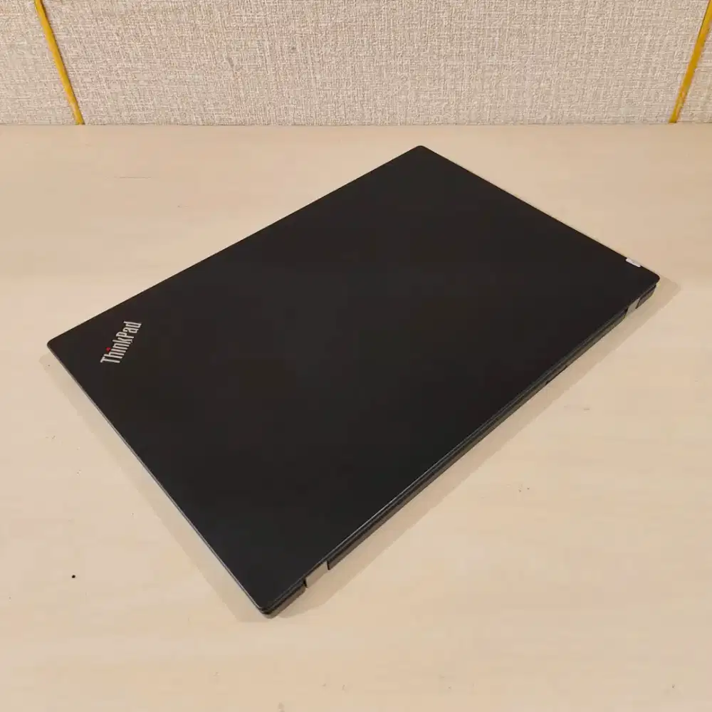 LAPTOP LENOVO THINKPAD X280 SLIM CORE i5 GEN 8 RAM 8GB 
Bonus Mouse Ba