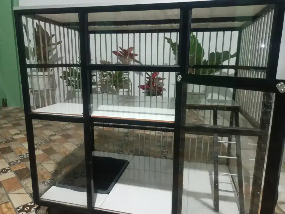 Kandang Kucing Besar 2 lantai