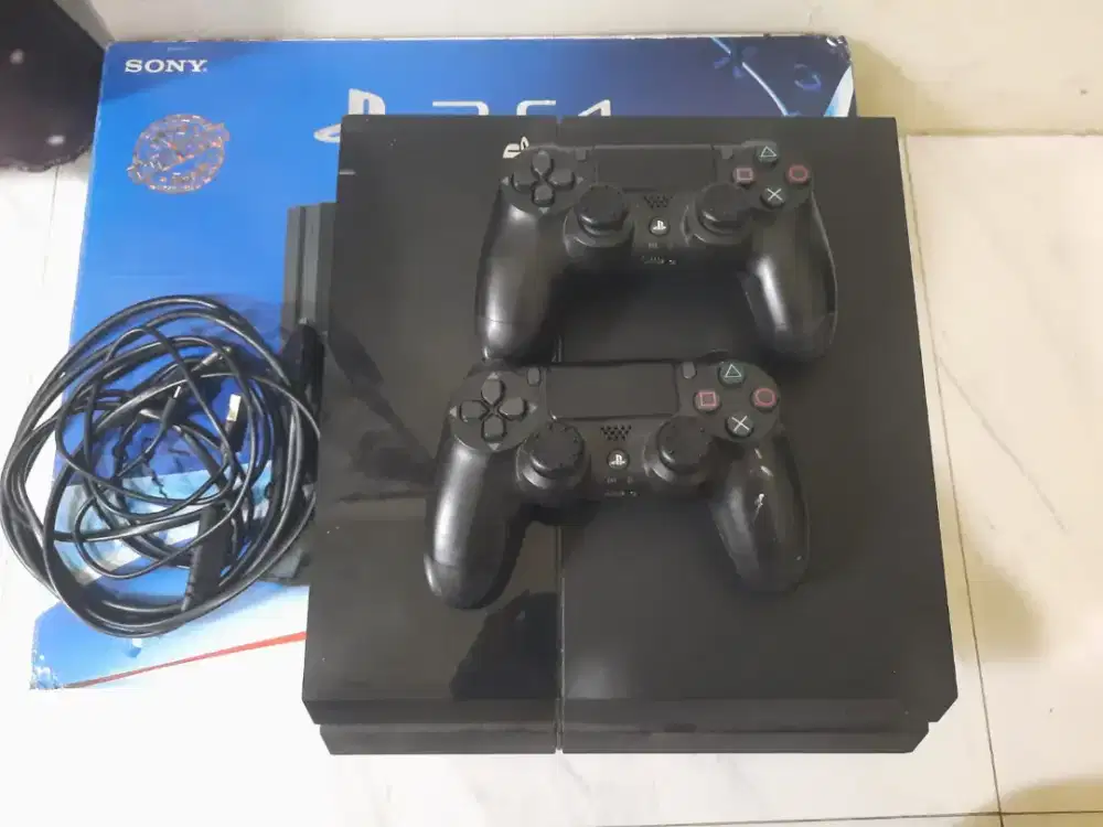PS 4 banyak games