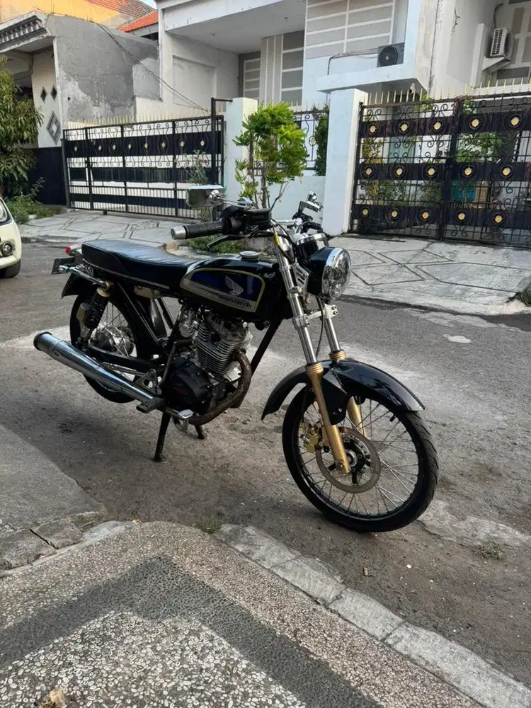 Honda cb 100 modif tahun 1980 surat lengkap hidup koleksi