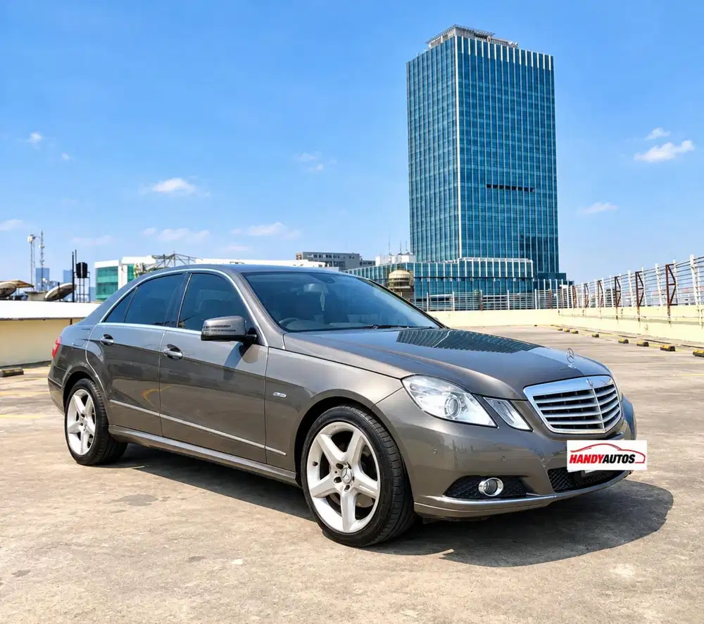 Mercedes Benz E250 CGI 2011 Abu-abu Metalik