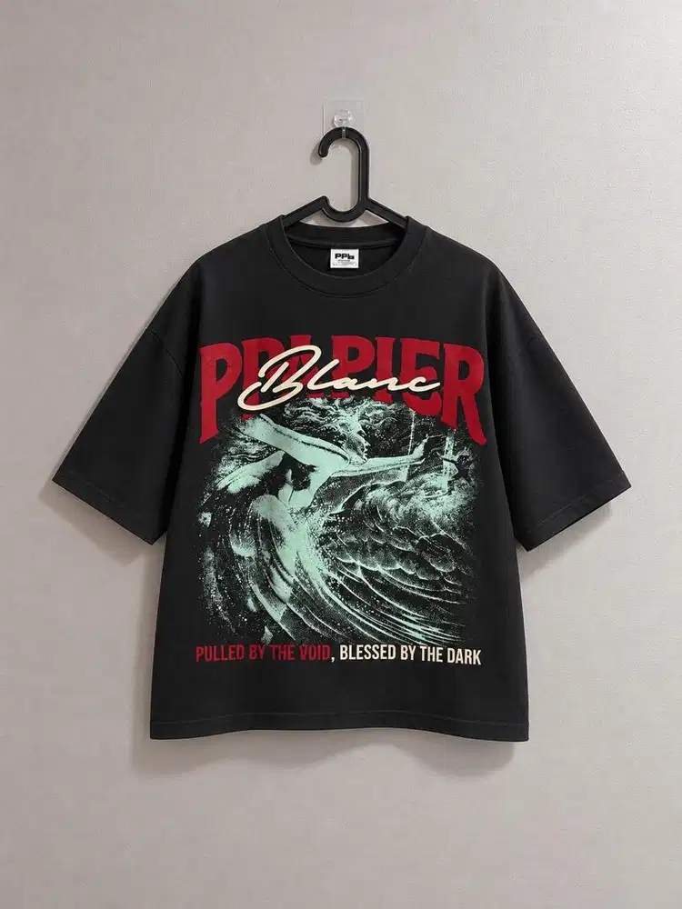 Kaos Artwork Oversized L