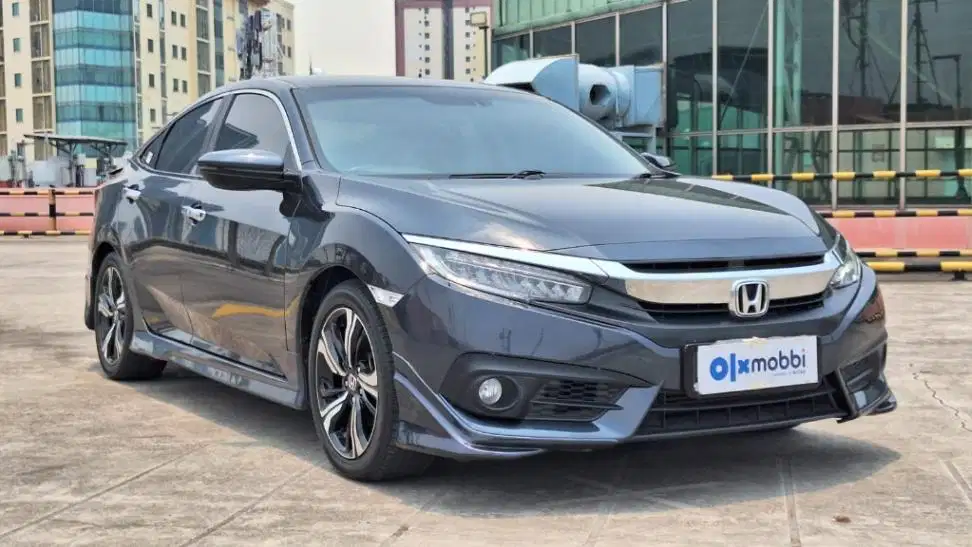 Pajak Panjang - Honda Civic 1.5 ES Bensin-AT 2017