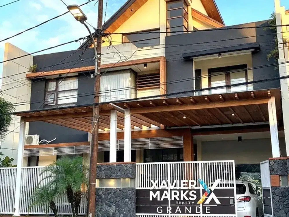 TURUN HARGA! Dijual Rumah di Jalan Poros Bunga Bunga, Lima Ratus Meter ke Universitas Brawijaya Malang