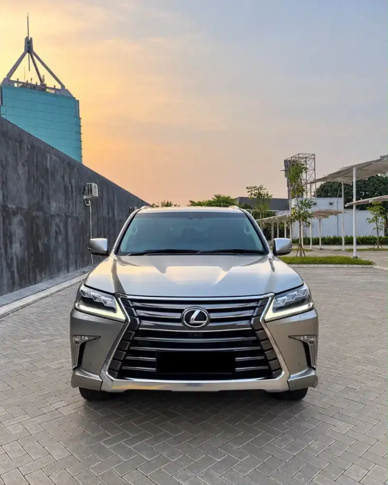 LEXUS LX570 FACELIFT THN 2018