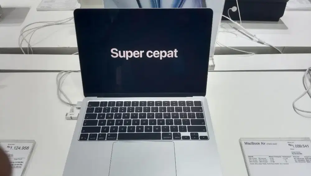 Macbook Air 16 512GB