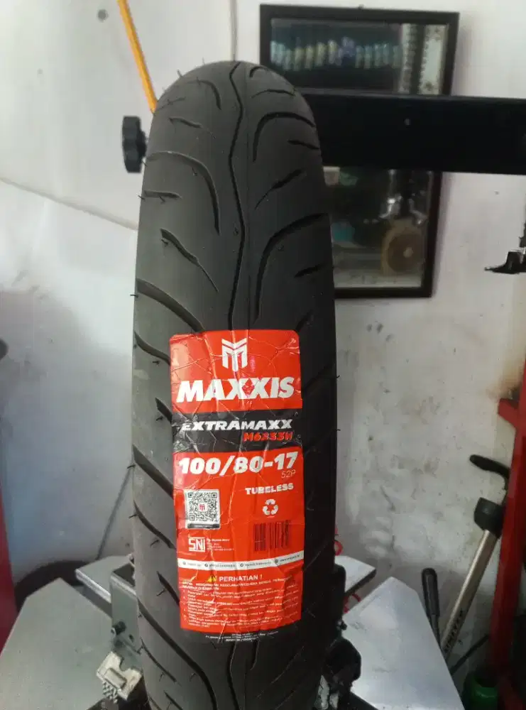 BIG SALES! Ban motor Merk MAXXIS EXTRAMAXX  100/80 Ring 17 Tubeles