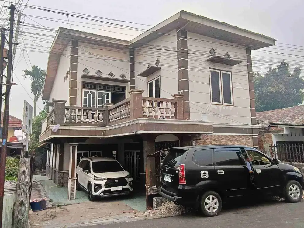 Dijual Rumah halaman luas di Kemuning dekat Jln Basuki Rahmat