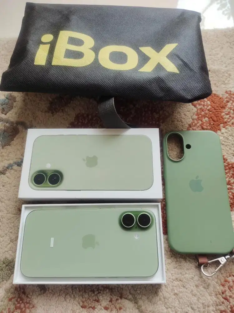 Dijual iphone 17 green masih seperti baru