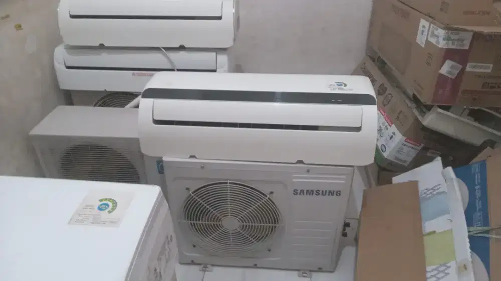 Jual ac samsung 1  pk 700watt  95% ori semua