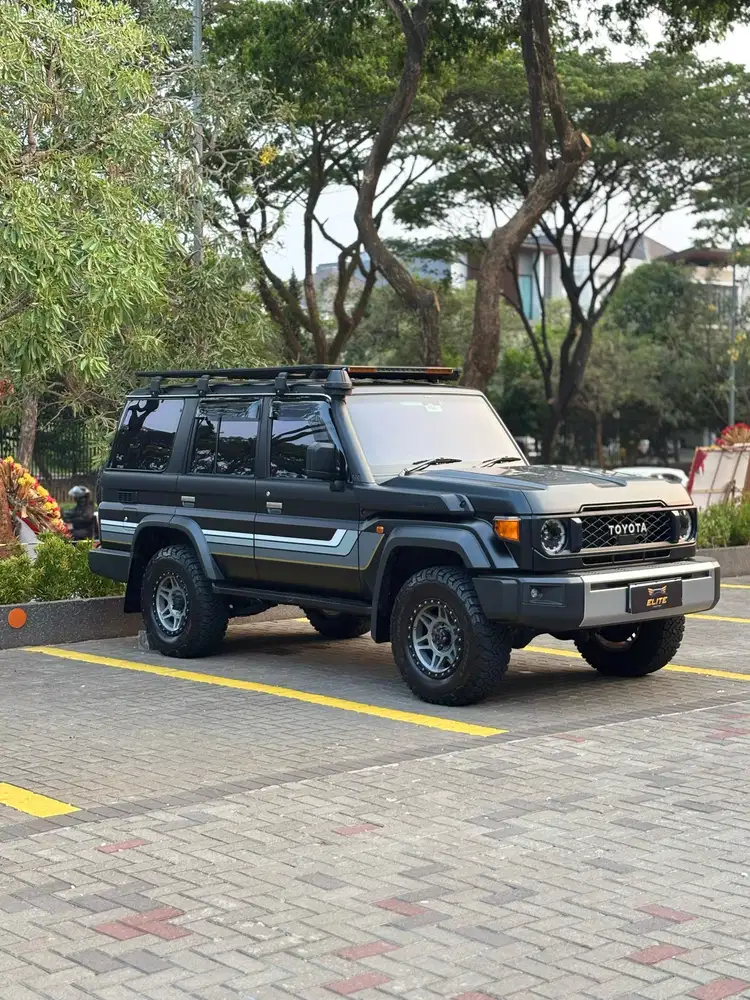TOYOTA LAND CRUISER 70 2025 Odo 6rb Service Record Toyota