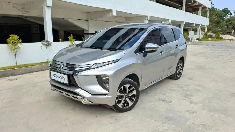 Mitsubishi Xpander Ultimate 1.5 Bensin AT 2019