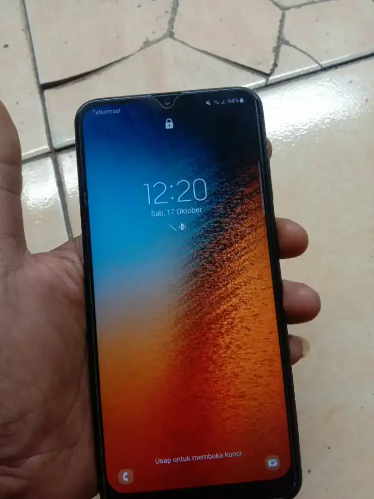 Terima jual beli hp bekas