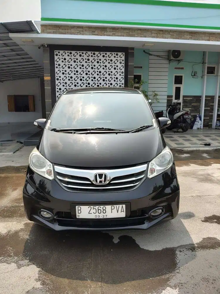 Honda Freed 2014 Bensin