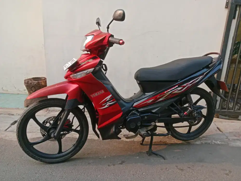 VEGA ZR 2013 BAGUS MESIN HALUS