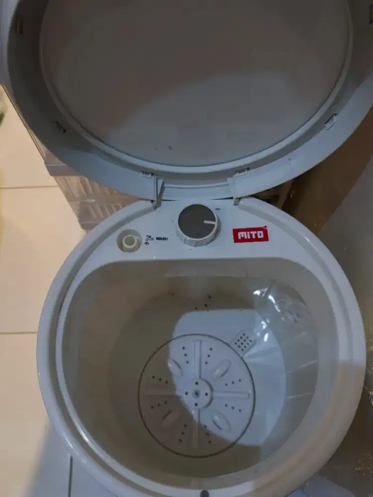 Mesin Cuci Portable