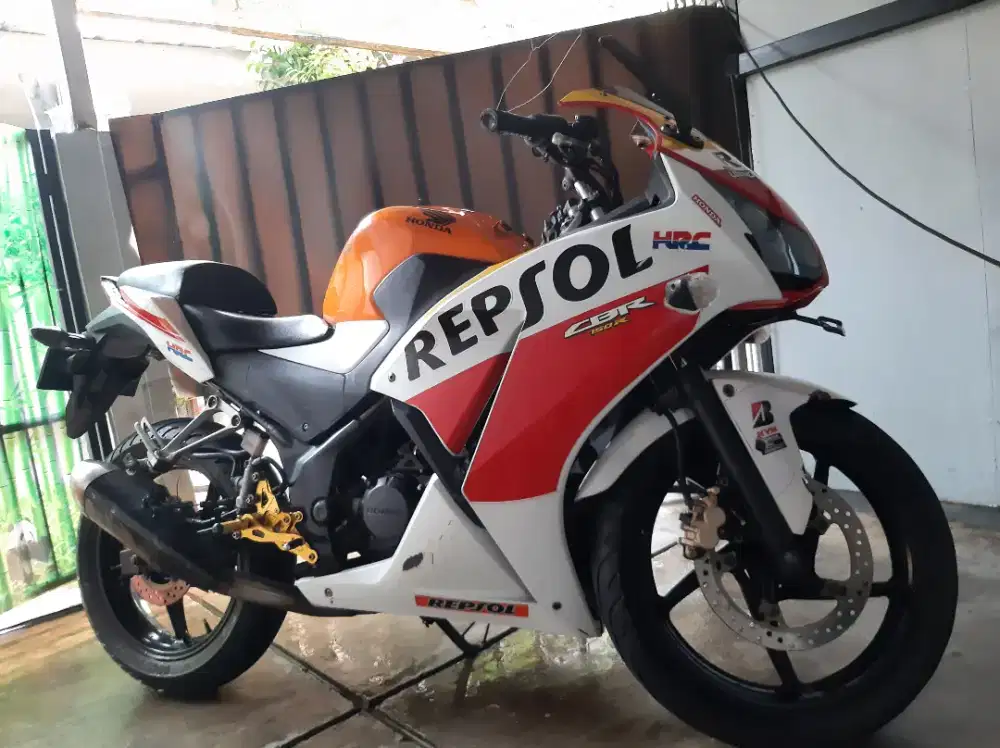 honda cbr150 R Tahun 2016 K45a