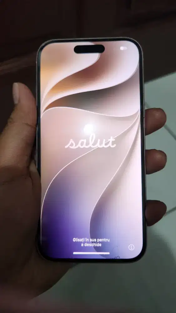 iPhone 15 256GB iBox