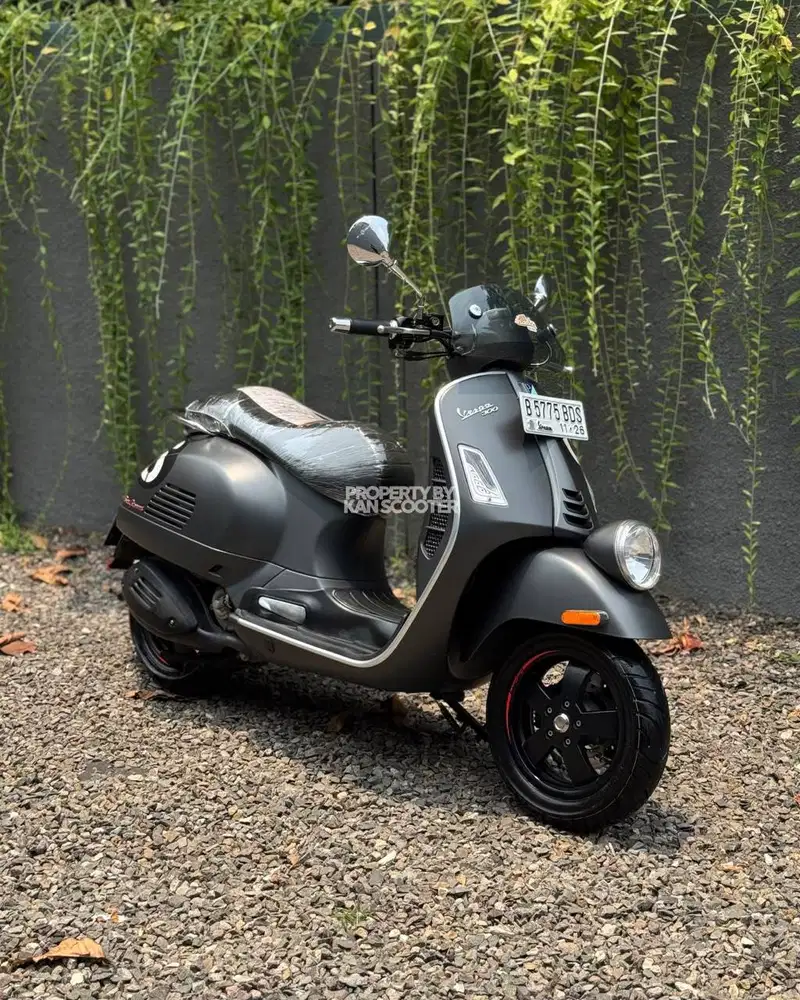 VESPA GTV SEI GIORNI II 300 HPE LIMITED EDITION 2021 TERMURAH