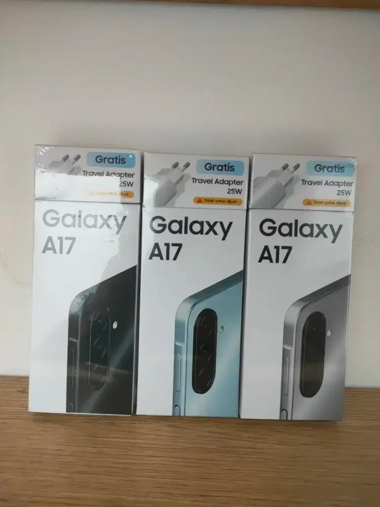 Smartphone Samsung New Galaxy A17 LTE 8+8/128