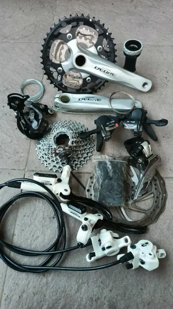 Groupset shimano XT slx deore 3 x 9 speed
