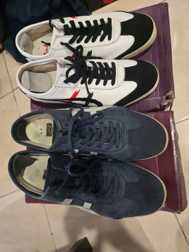 Sepatu onitsuka size 42 insol 26,5