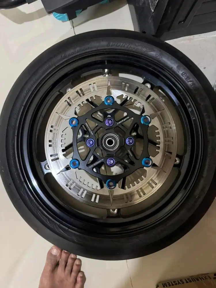 Jual velg r14 vario 160
