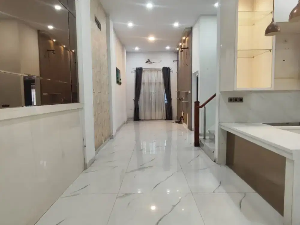 DIJUAL CEPAT VILLA CANTIK 3 LANTAI – TUASAN ESTATE!